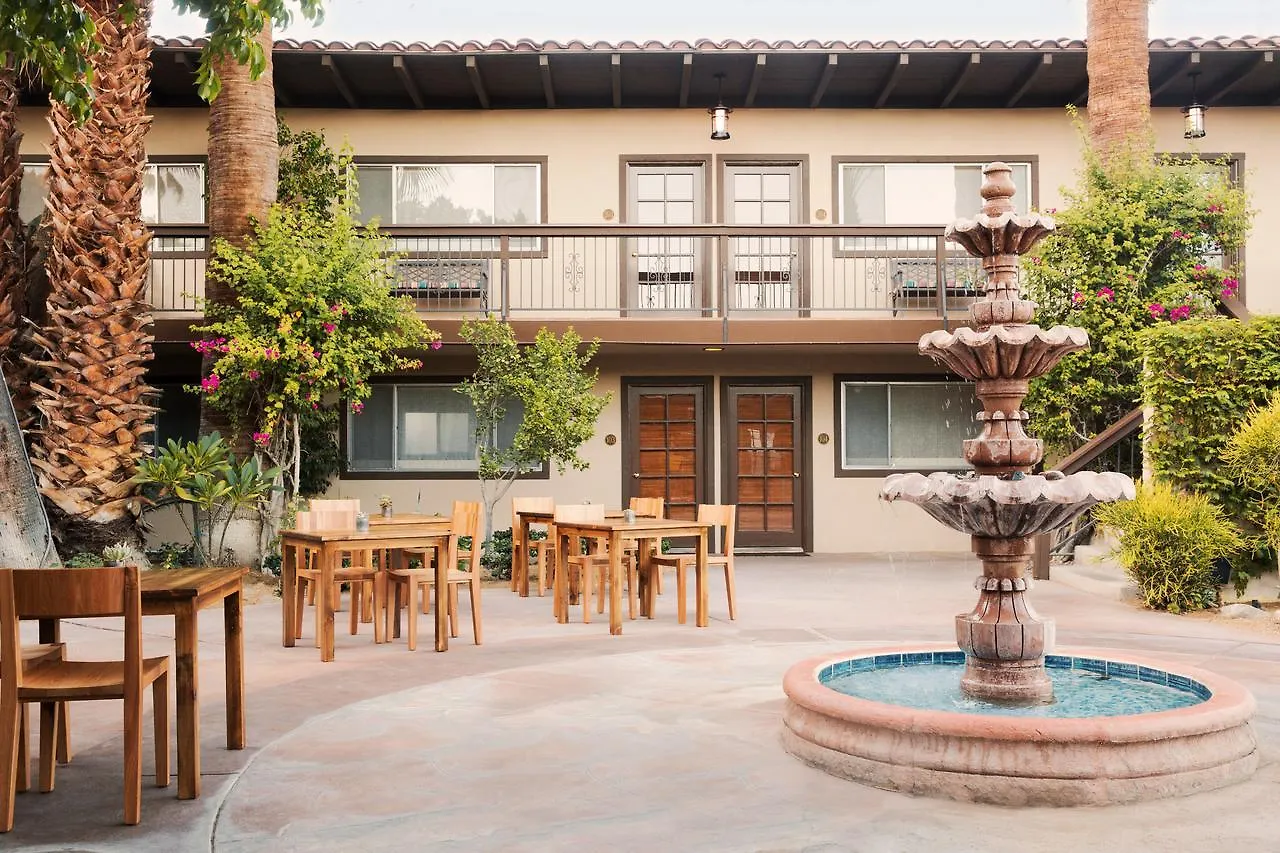 Santiago Resort - Palm Springs Premier Gay Men'S Resort