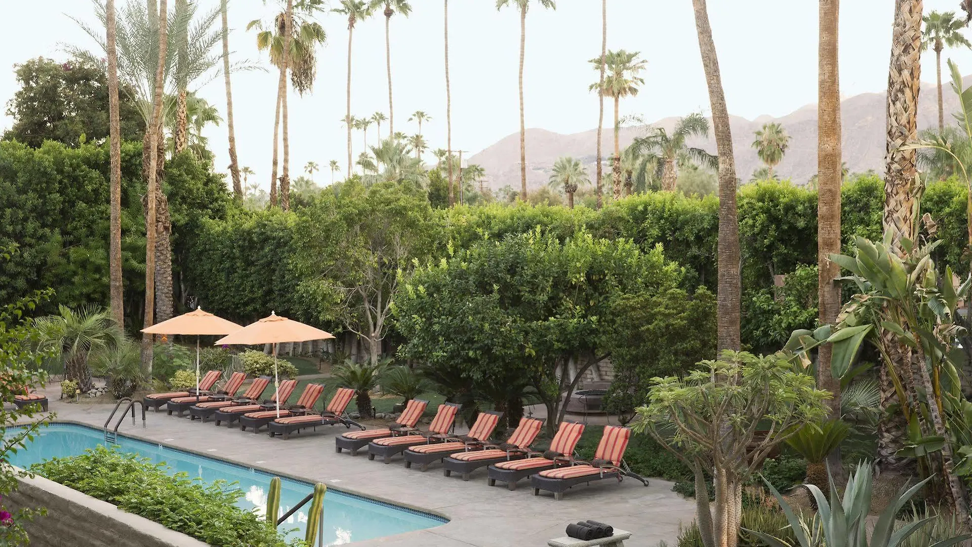 Santiago Resort - Palm Springs Premier Gay Men'S Resort